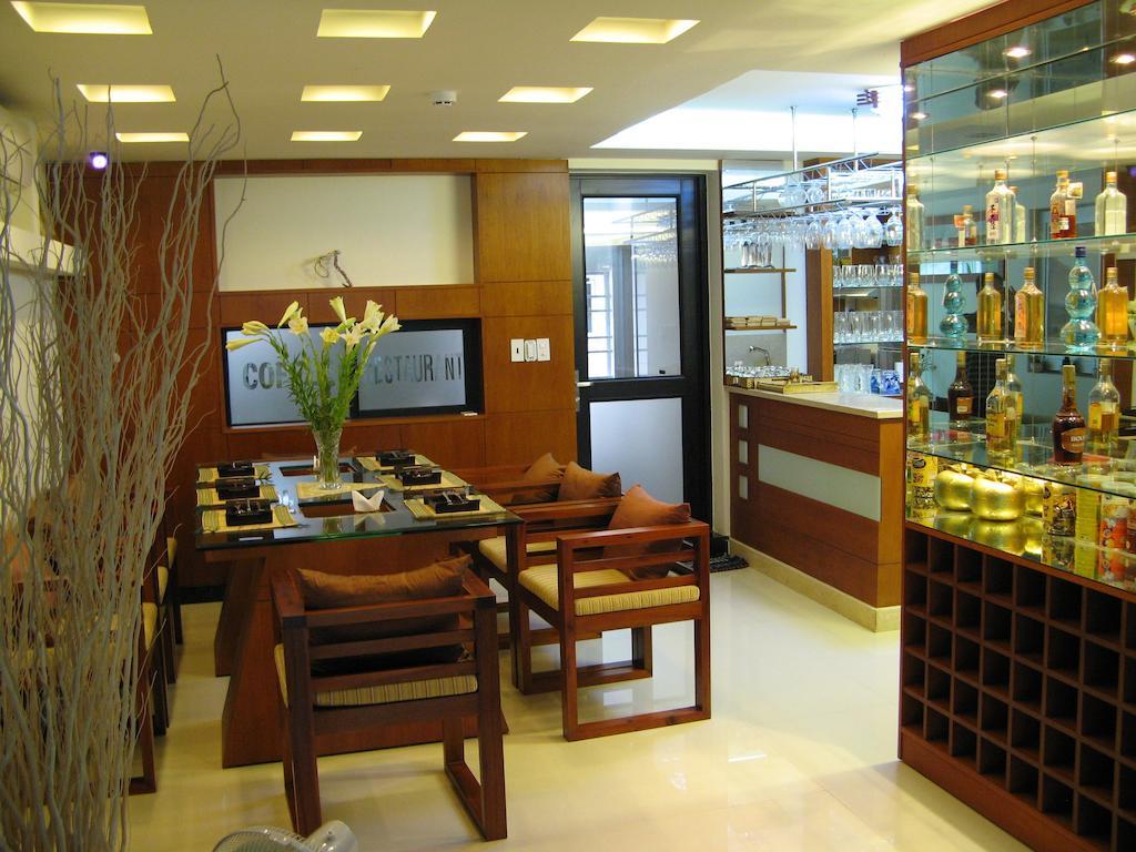 Thala Hotel Ho Chi Minh-stad Buitenkant foto
