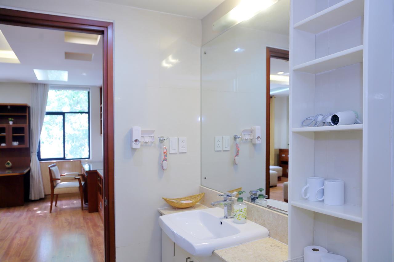 Thala Hotel Ho Chi Minh-stad Buitenkant foto